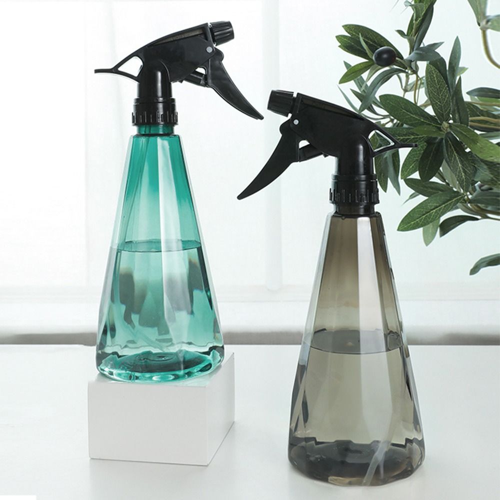 رشاش ري منزلي زجاجة بخاخ بلاست - مراجعة Sports Equipment Disinfectant Spray وسعره