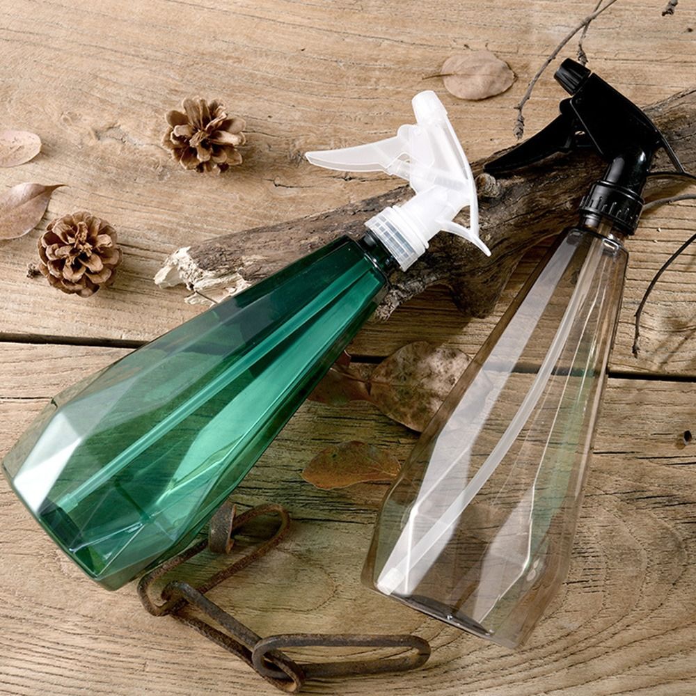 رشاش ري منزلي زجاجة بخاخ بلاست - مراجعة Sports Equipment Disinfectant Spray وسعره